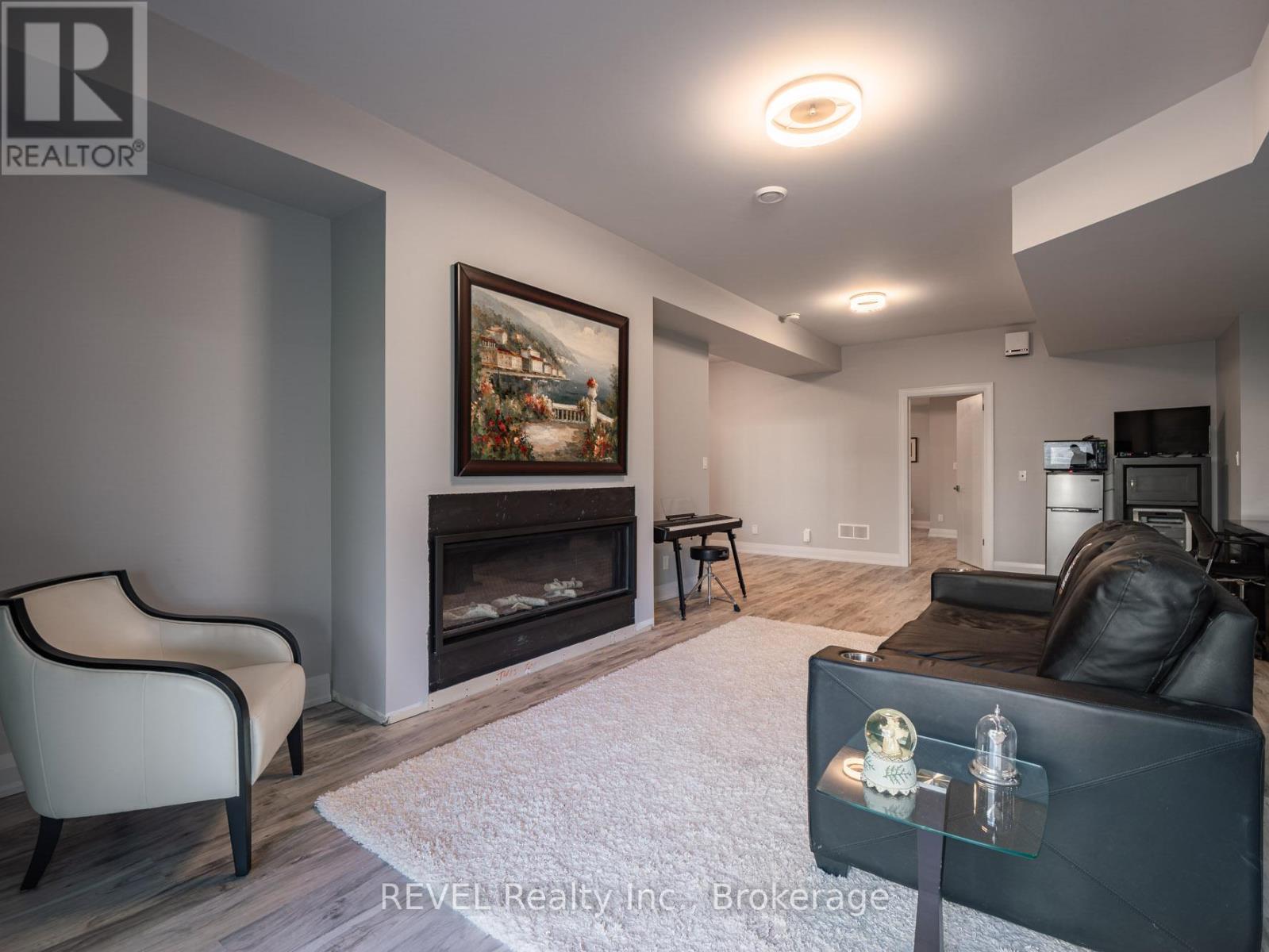 2 Fedorkow Lane, Niagara-On-The-Lake, Ontario  L0S 1P0 - Photo 32 - X12940376