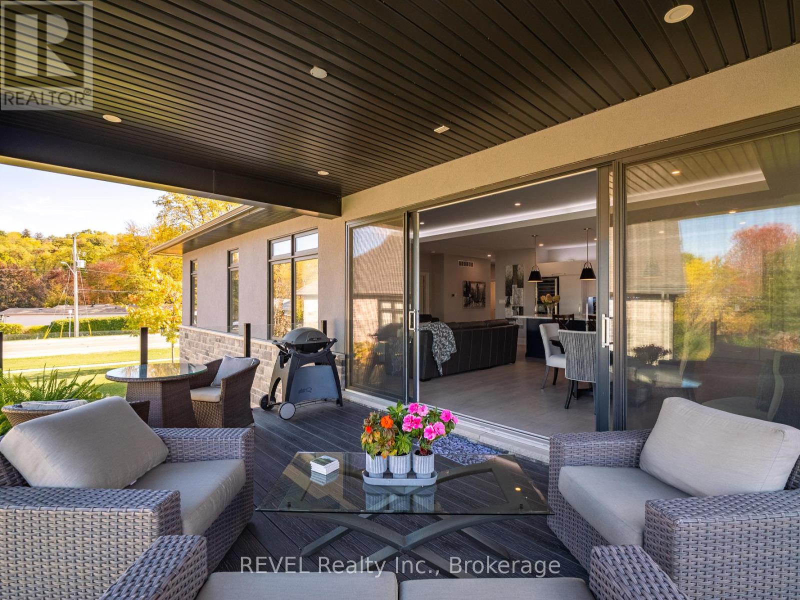 2 Fedorkow Lane, Niagara-On-The-Lake, Ontario  L0S 1P0 - Photo 40 - X12940376