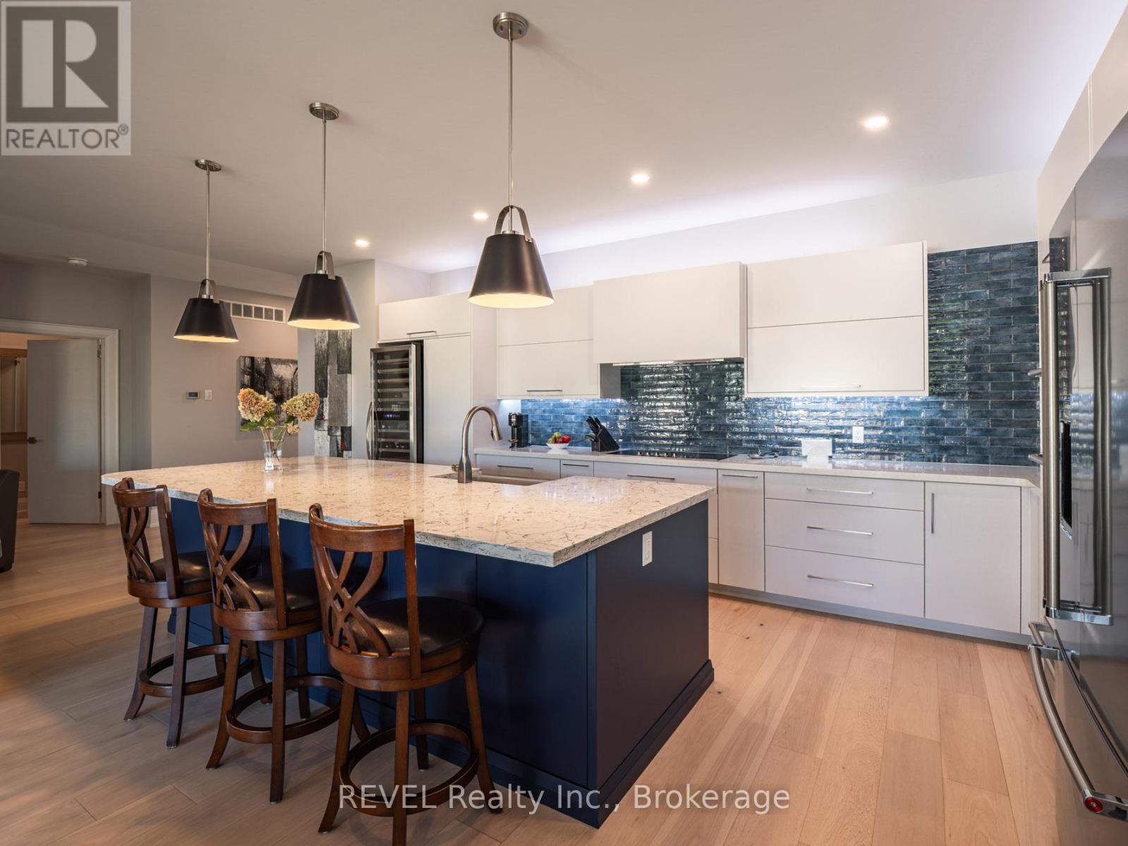 2 Fedorkow Lane, Niagara-On-The-Lake, Ontario  L0S 1P0 - Photo 8 - X12940376