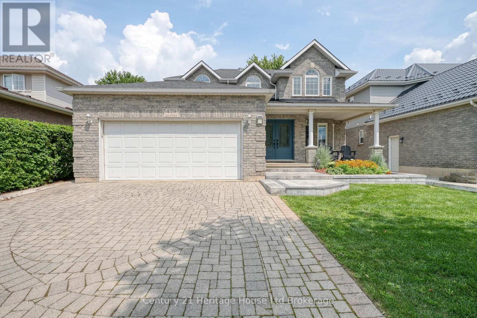 479 Ontario Street, Woodstock, Ontario N4V 1G7 - Photo 2 - X12940440