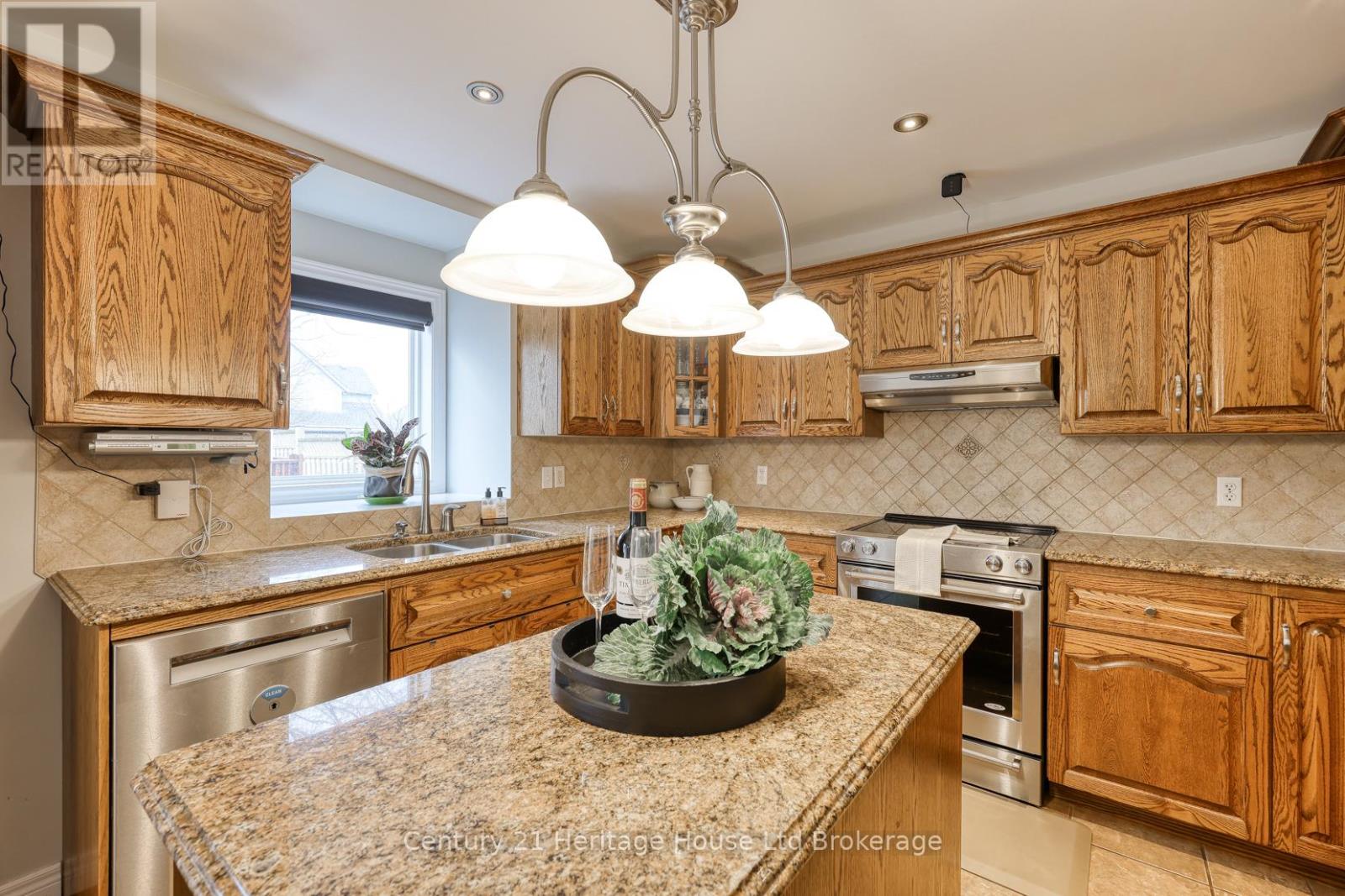 479 Ontario Street, Woodstock, Ontario N4V 1G7 - Photo 25 - X12940440