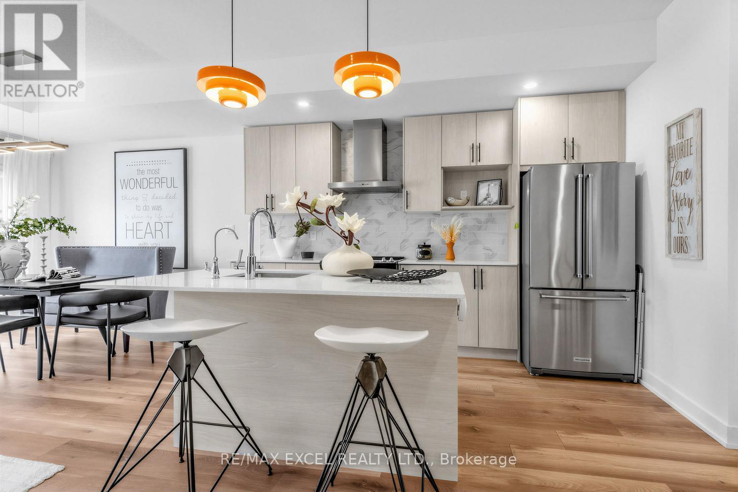 140 Covington Crescent, Whitchurch-Stouffville, Ontario  L4A 4W8 - Photo 10 - N12940292