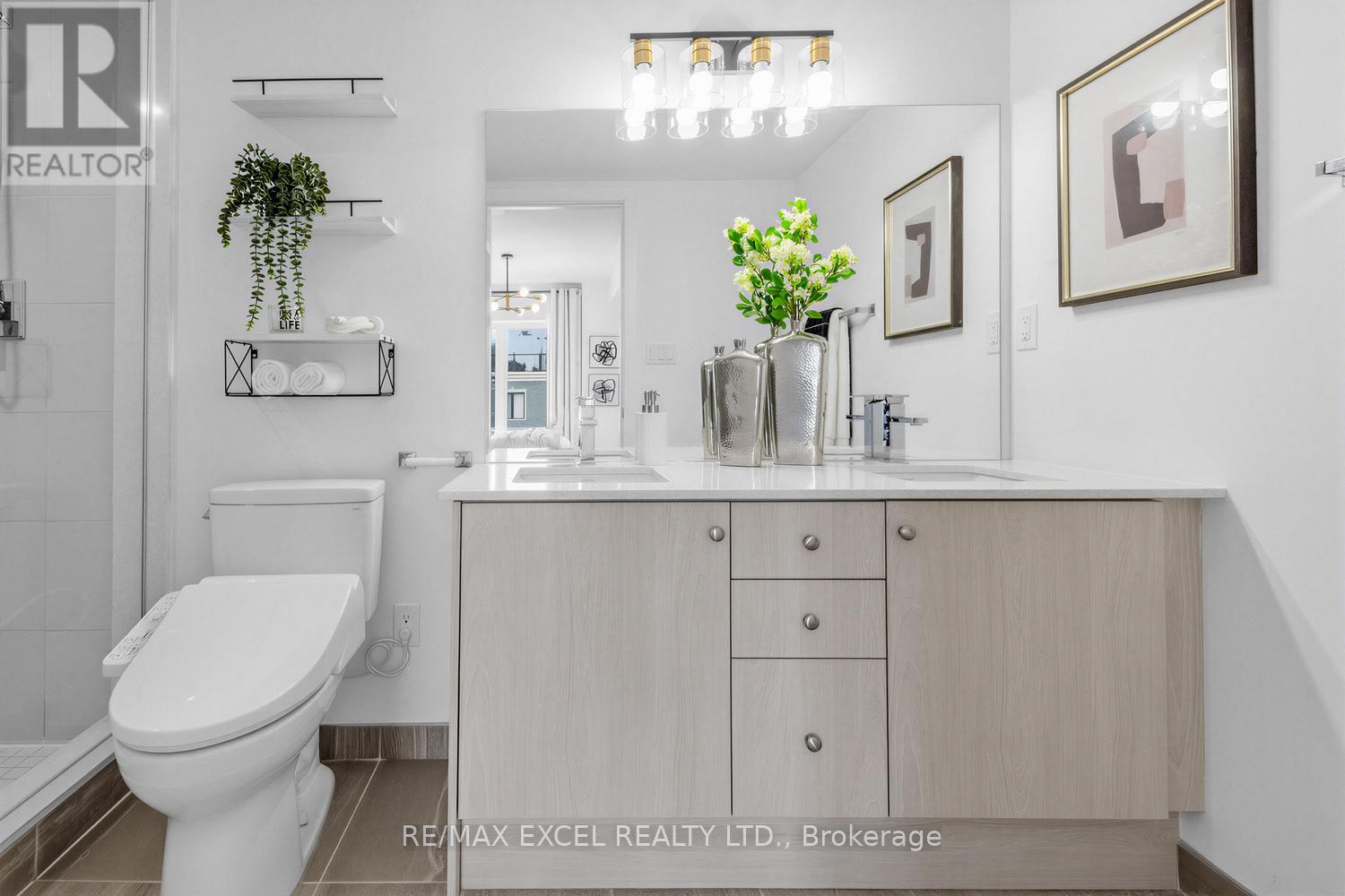 140 Covington Crescent, Whitchurch-Stouffville, Ontario  L4A 4W8 - Photo 15 - N12940292