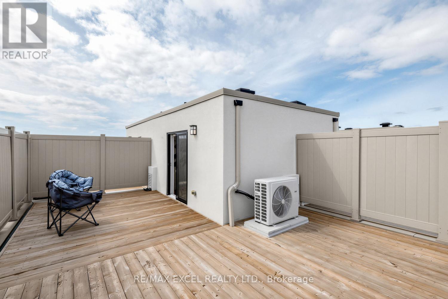 140 Covington Crescent, Whitchurch-Stouffville, Ontario  L4A 4W8 - Photo 25 - N12940292