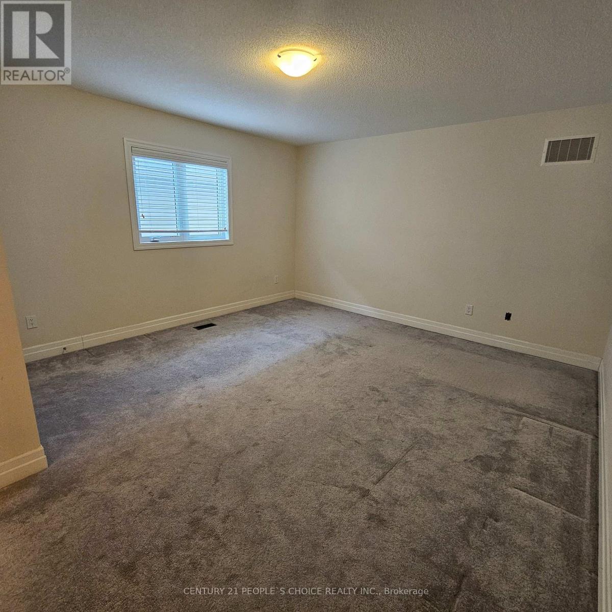 488 Greenwood Drive, Essa (Angus), Ontario  L0M 1B6 - Photo 15 - N12940312