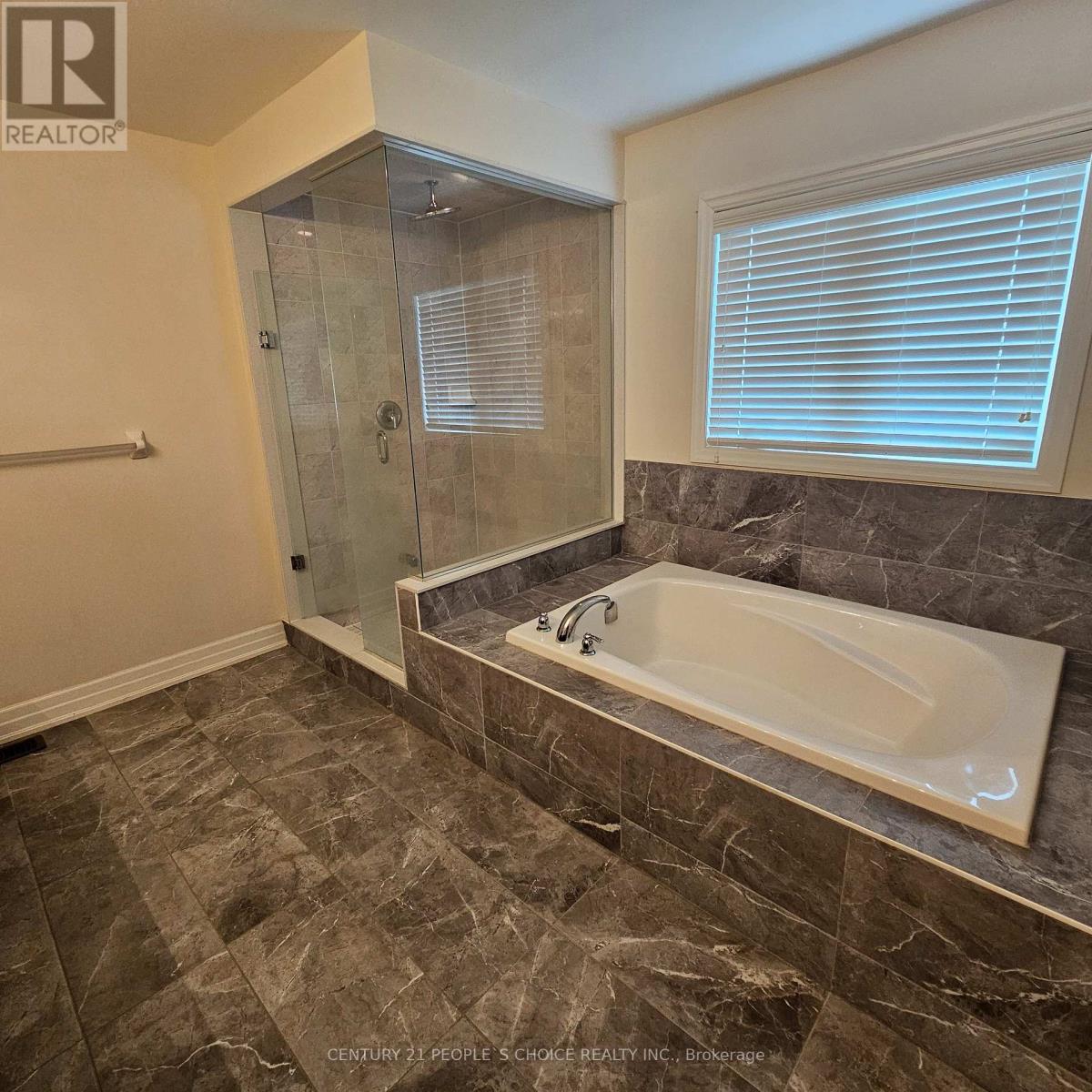 488 Greenwood Drive, Essa (Angus), Ontario  L0M 1B6 - Photo 23 - N12940312