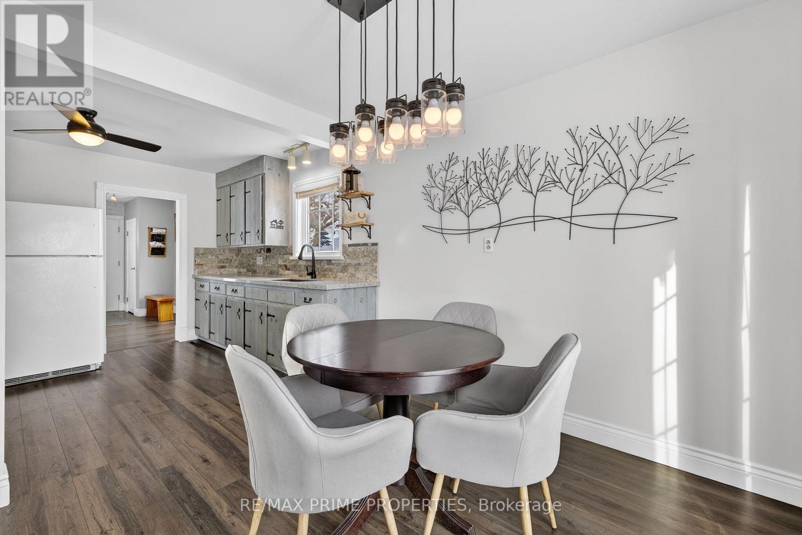 18979 Centre Street, East Gwillimbury, Ontario  L0G 1M0 - Photo 17 - N12940336