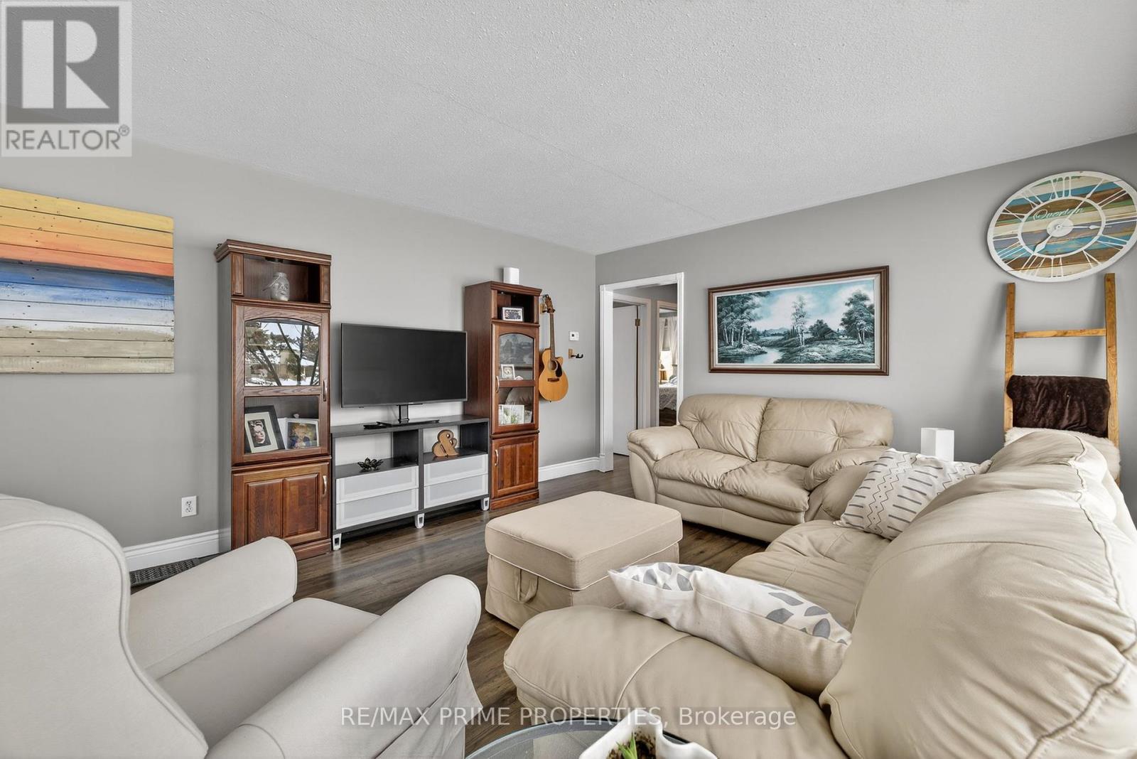 18979 Centre Street, East Gwillimbury, Ontario  L0G 1M0 - Photo 8 - N12940336