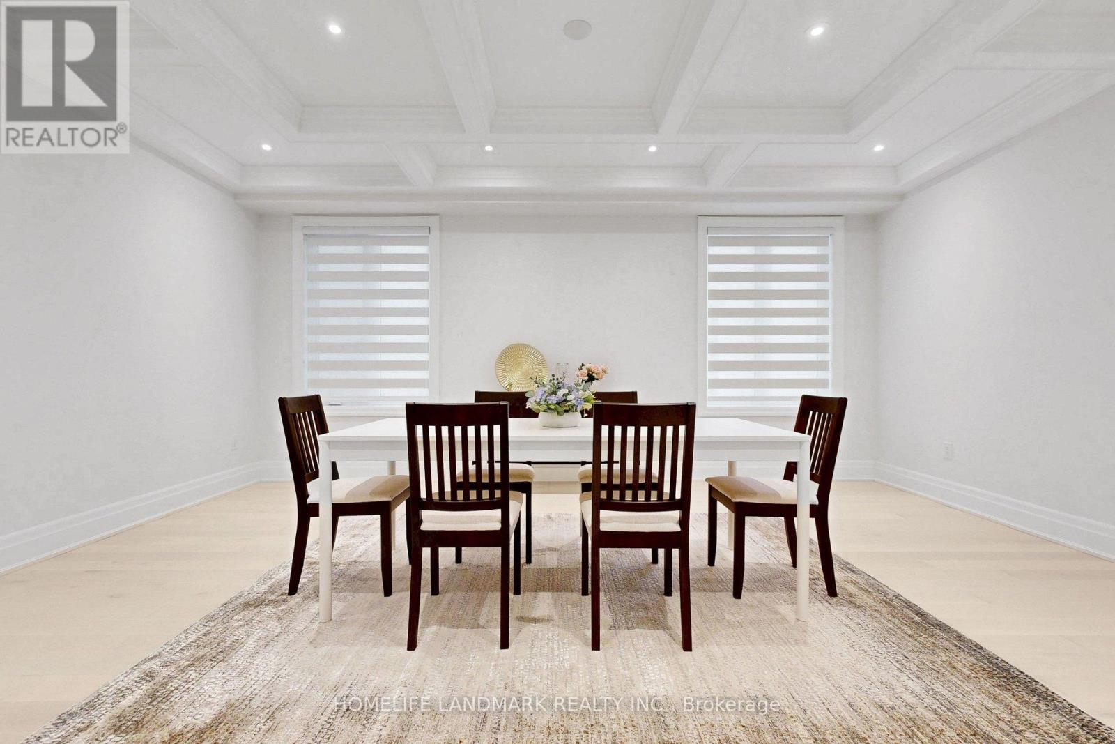 158 Walter English Drive, East Gwillimbury, Ontario  L9N 0Y8 - Photo 13 - N12940354