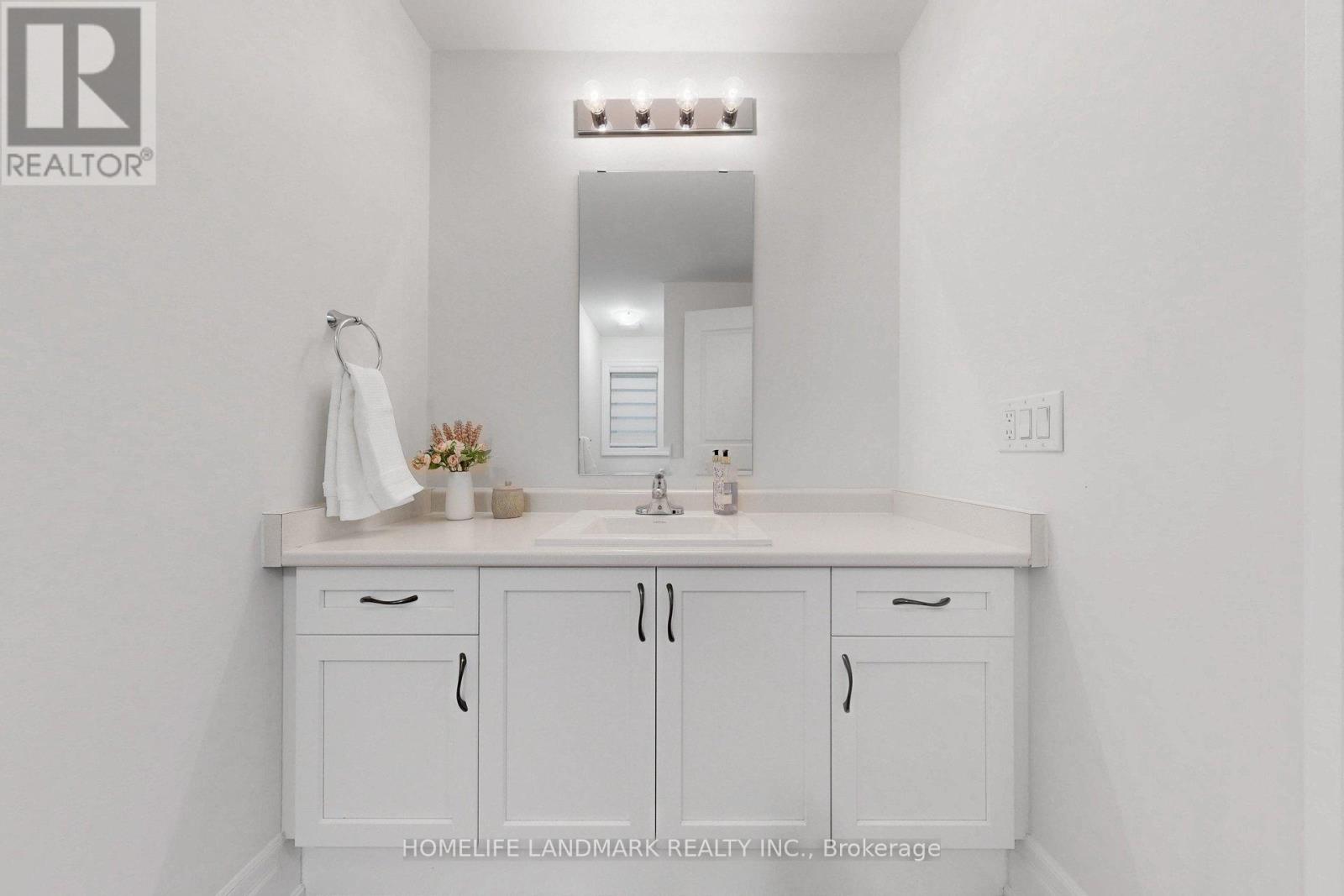 158 Walter English Drive, East Gwillimbury, Ontario  L9N 0Y8 - Photo 41 - N12940354