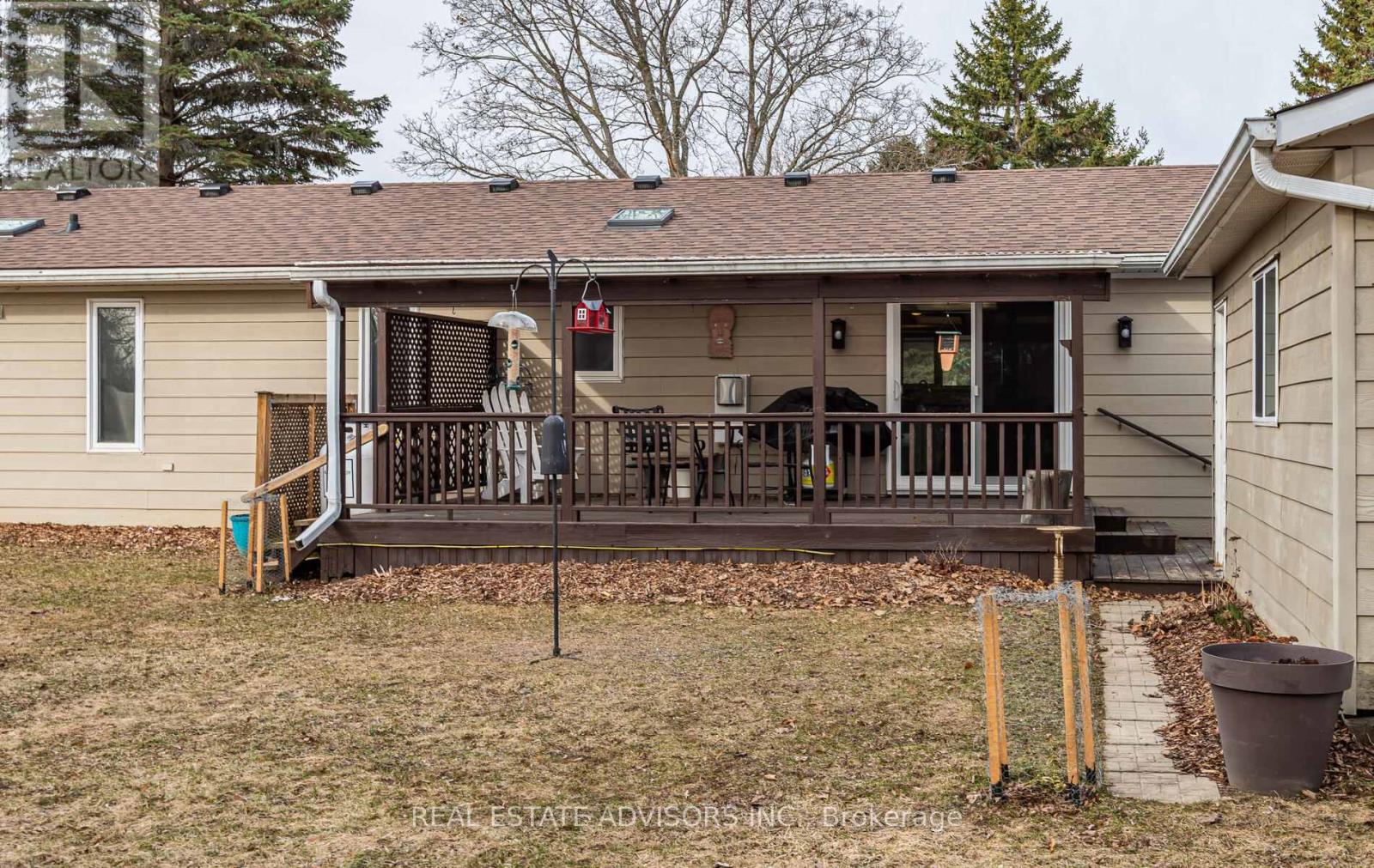 50 Juno Crescent, Georgina, Ontario  L0E 1R0 - Photo 33 - N12940478