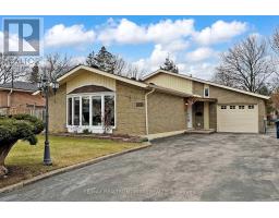 50 NYMARK AVENUE, Toronto, Ontario