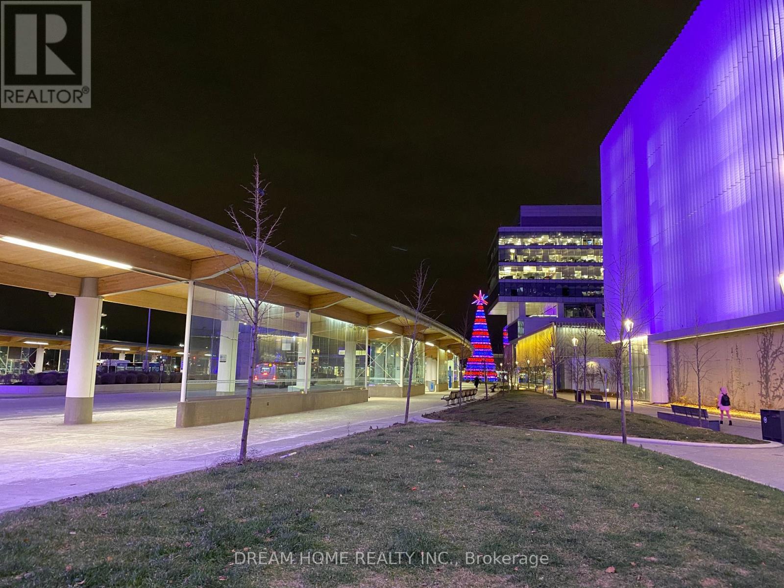 2108 - 950 Portage Parkway, Vaughan, Ontario L4K 0J7 - Photo 16 - N12939566