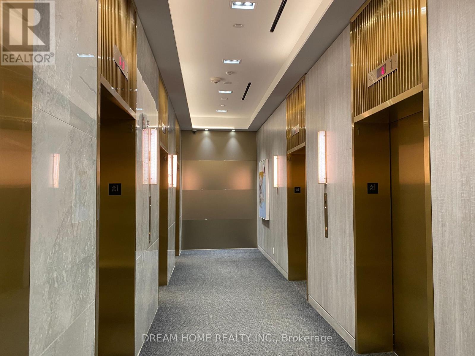 2108 - 950 Portage Parkway, Vaughan, Ontario L4K 0J7 - Photo 3 - N12939566