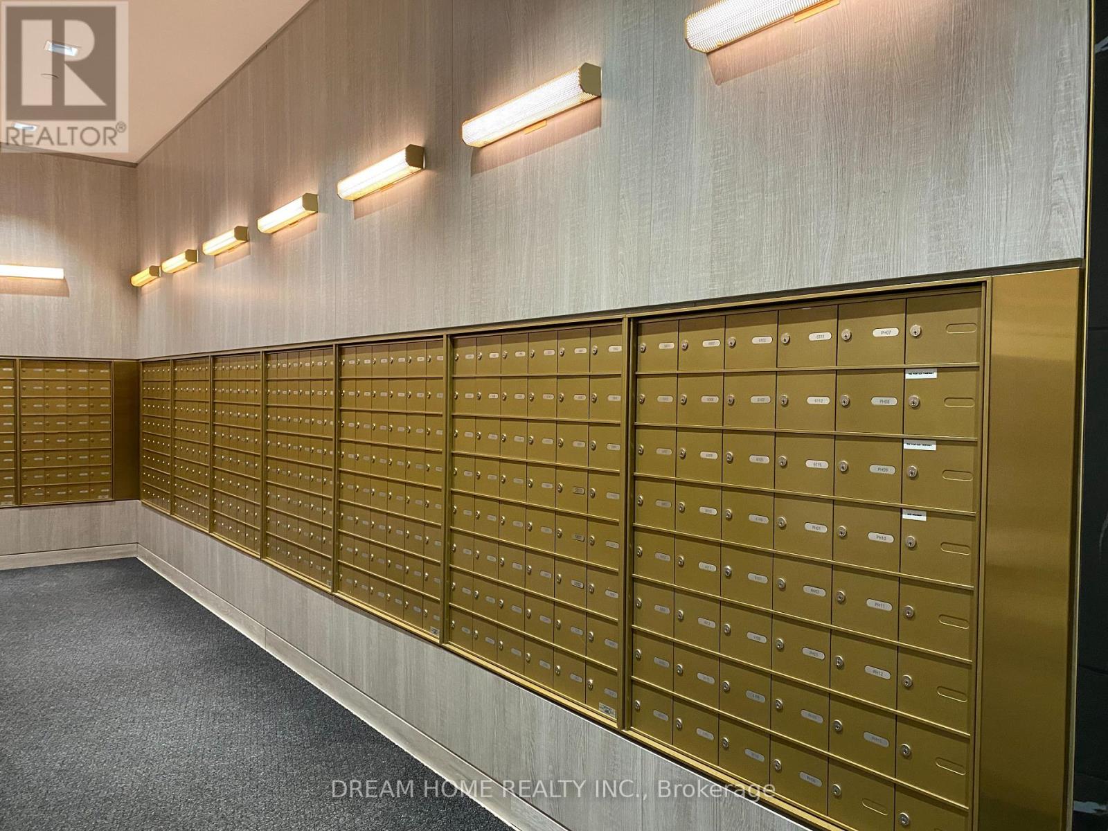 2108 - 950 Portage Parkway, Vaughan, Ontario L4K 0J7 - Photo 4 - N12939566