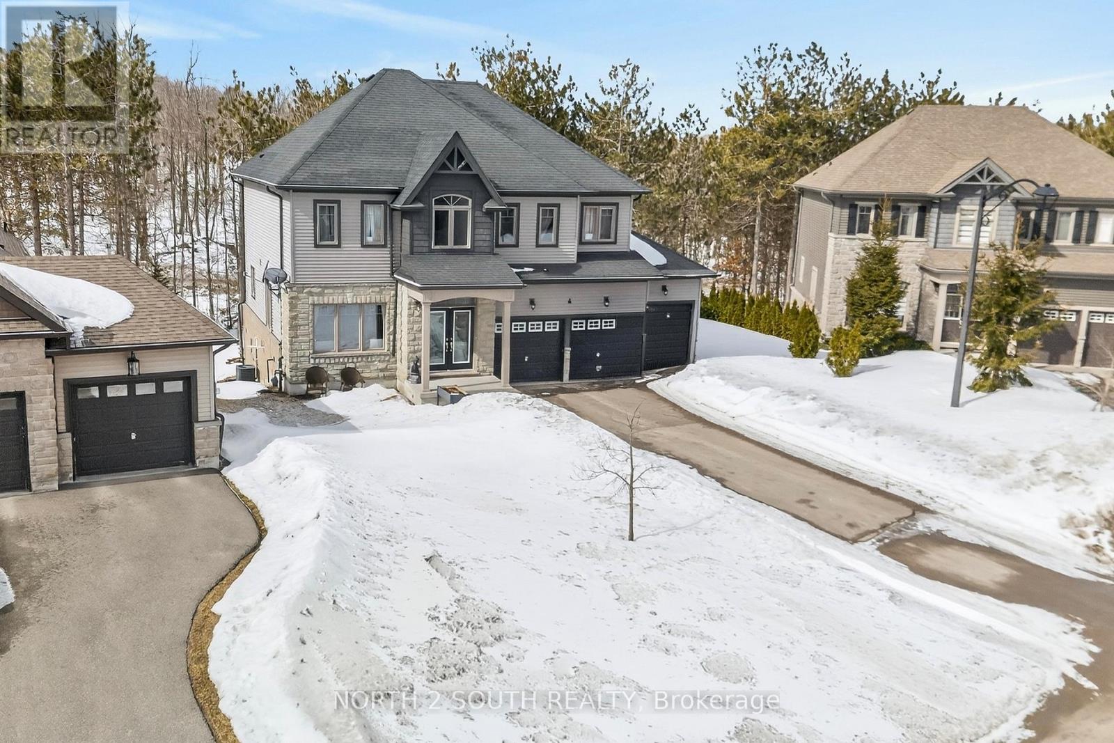 4 Boville Court, Oro-Medonte, Ontario  L0L 2L0 - Photo 3 - S12927128