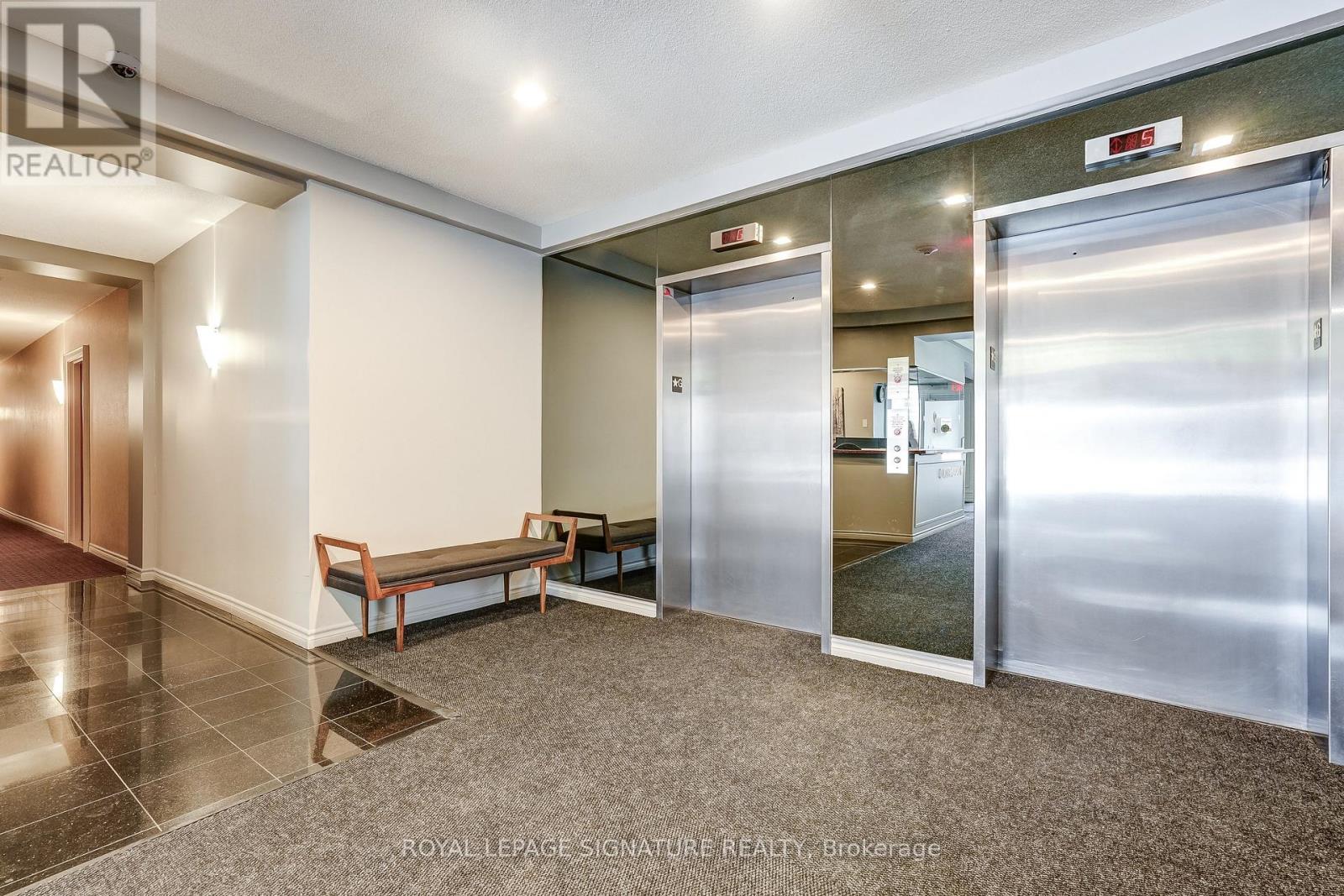 301 - 483 Faith Drive, Mississauga, Ontario  L5R 0A1 - Photo 12 - W12940290