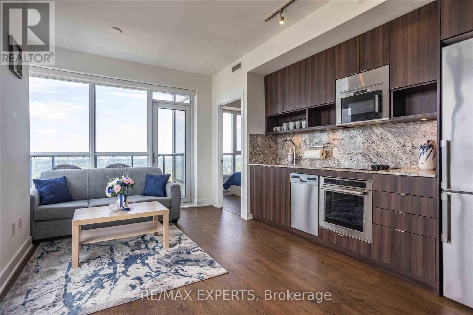 4402 - 7 Mabelle Avenue, Toronto, Ontario  M9A 4X7 - Photo 11 - W12940360