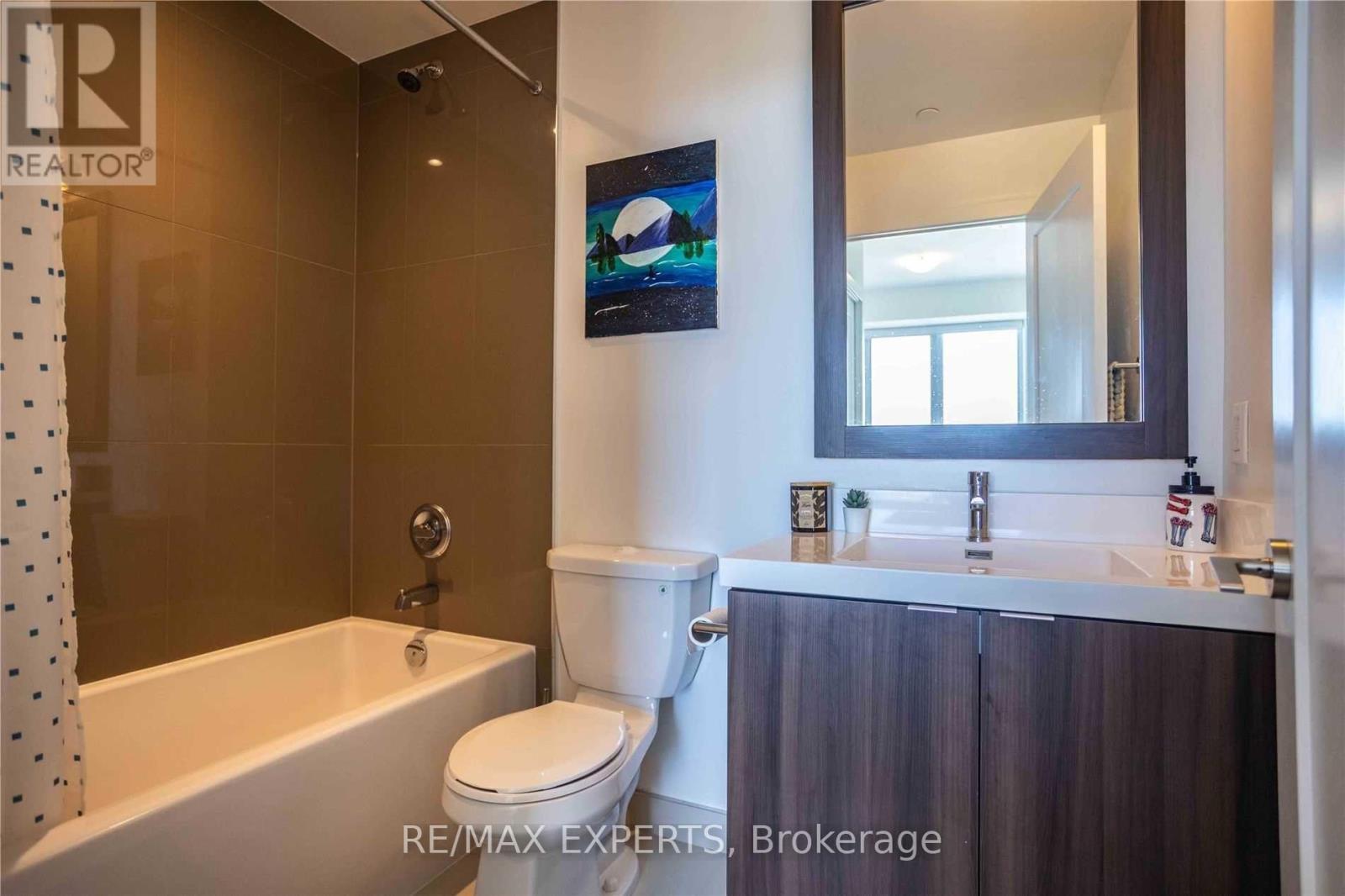 4402 - 7 Mabelle Avenue, Toronto, Ontario  M9A 4X7 - Photo 18 - W12940360