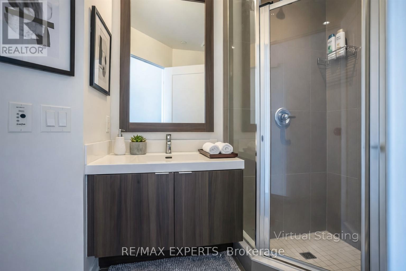 4402 - 7 Mabelle Avenue, Toronto, Ontario  M9A 4X7 - Photo 8 - W12940360