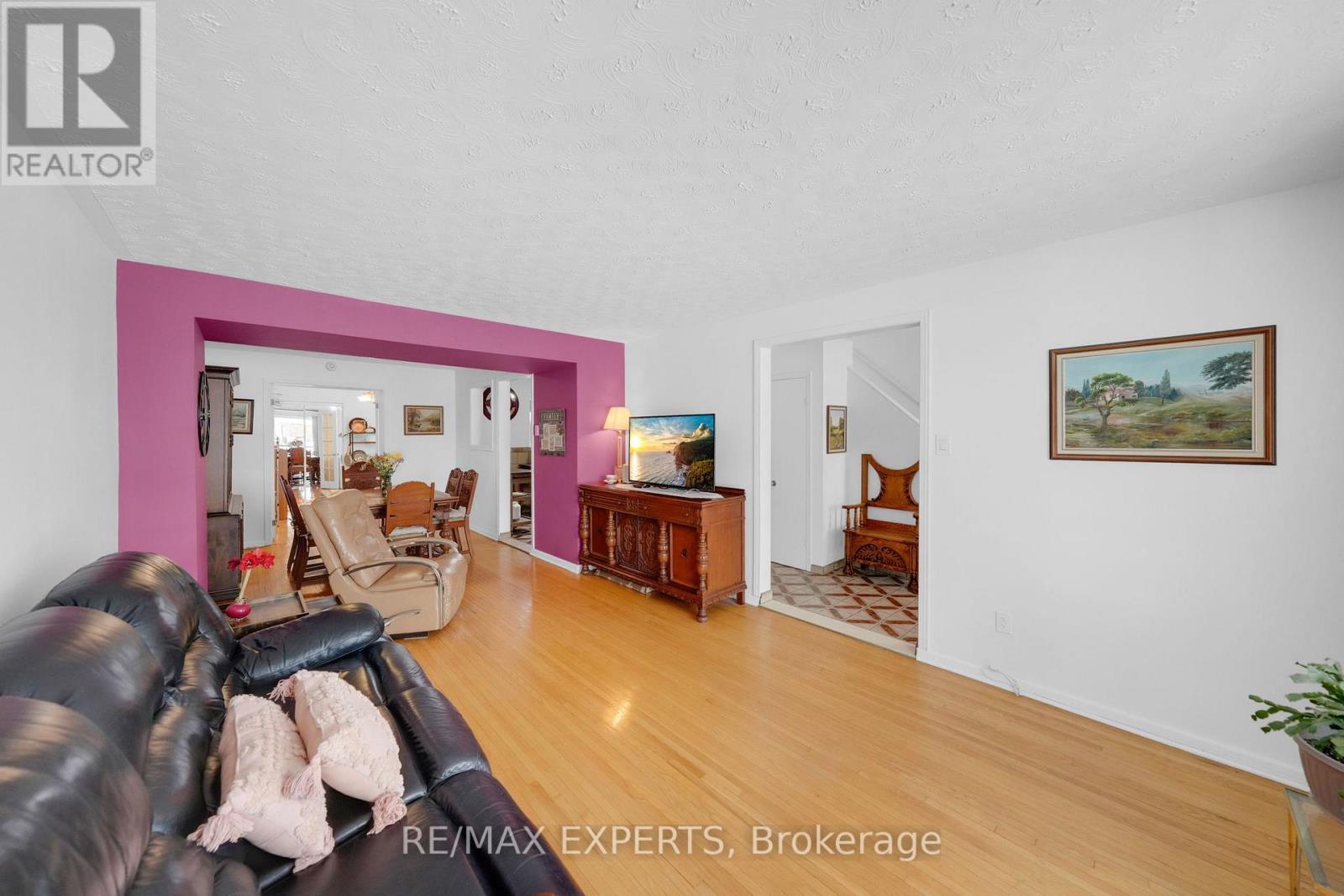 75 St Lucie Drive, Toronto, Ontario  M9M 1T1 - Photo 13 - W12940390