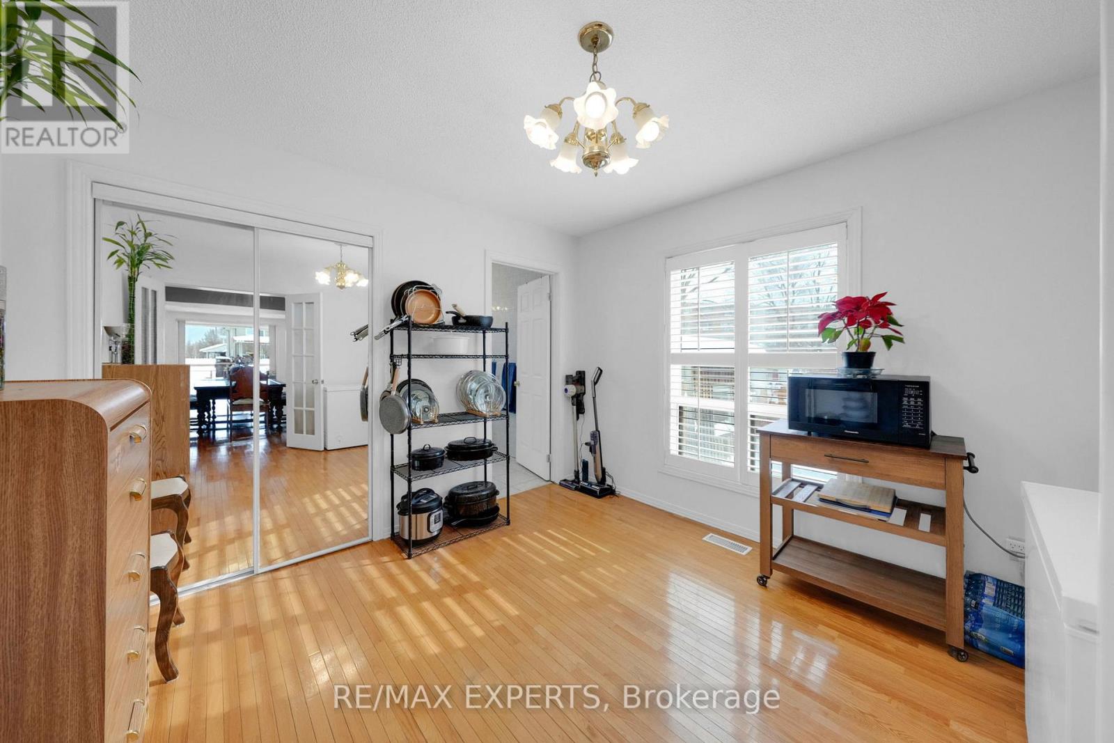 75 St Lucie Drive, Toronto, Ontario  M9M 1T1 - Photo 14 - W12940390