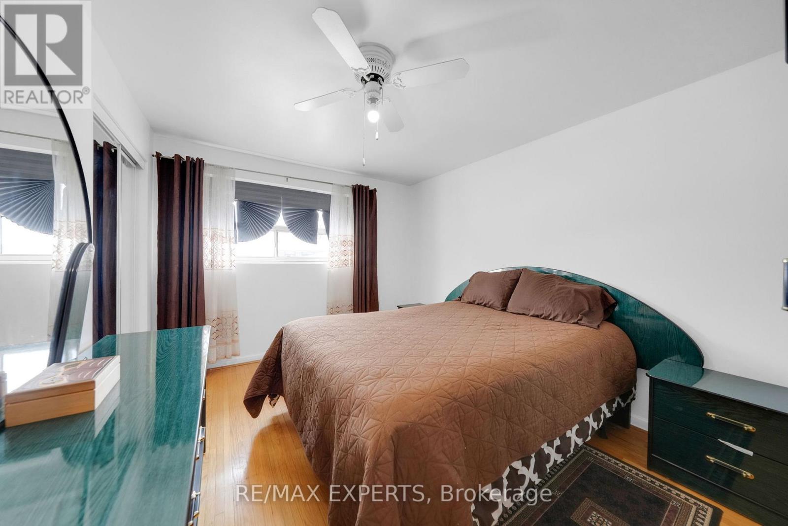 75 St Lucie Drive, Toronto, Ontario  M9M 1T1 - Photo 24 - W12940390