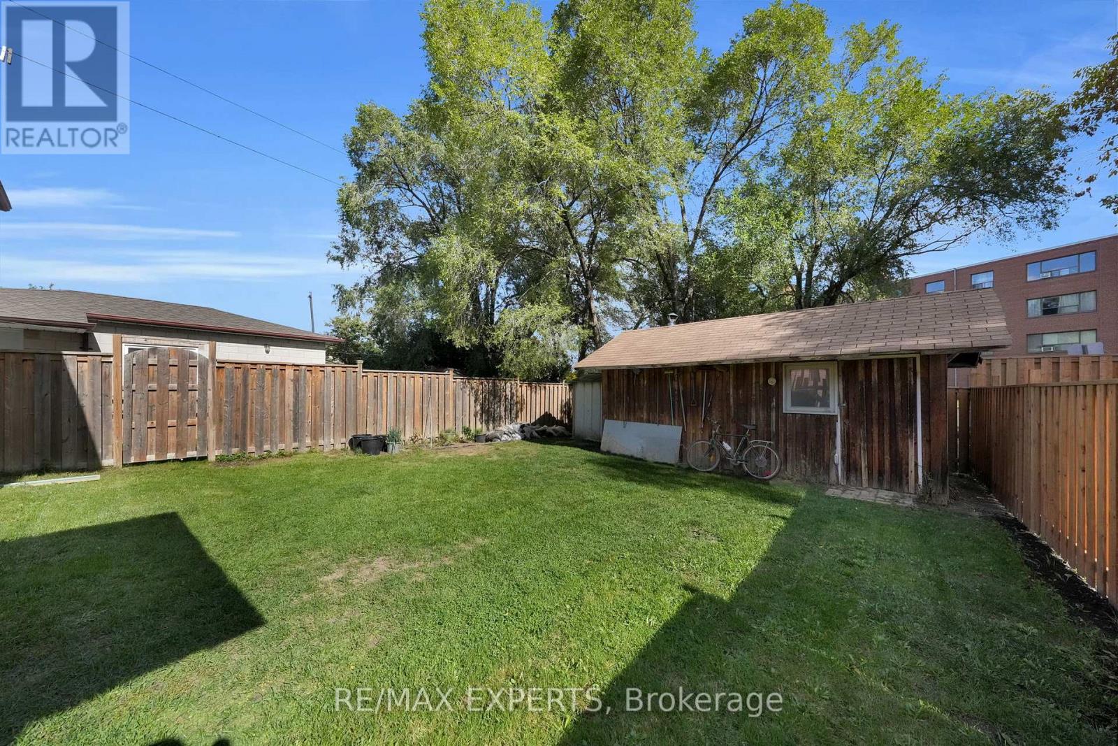 75 St Lucie Drive, Toronto, Ontario  M9M 1T1 - Photo 30 - W12940390