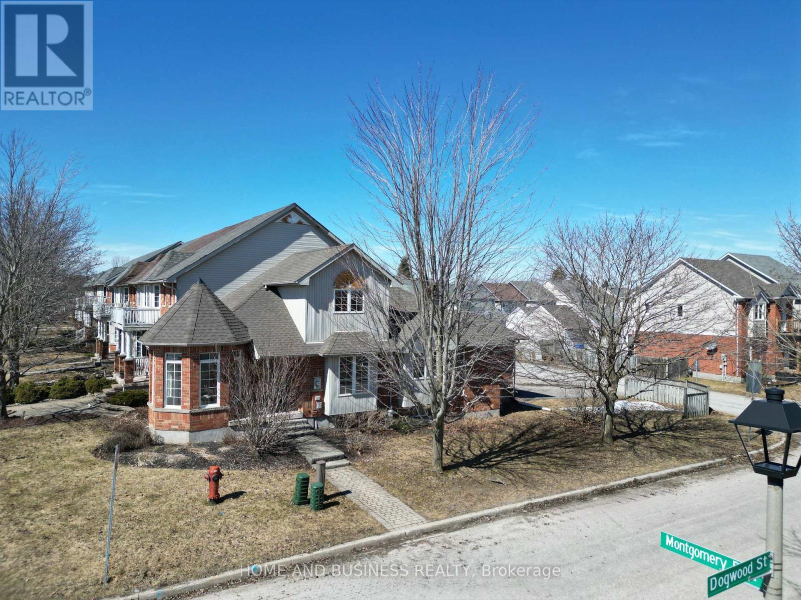 91 Montgomery Boulevard, Orangeville, Ontario  L9W 5H6 - Photo 2 - W12940412