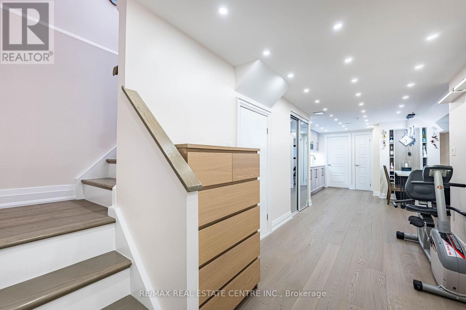 6340 Longspur Road, Mississauga, Ontario  L5N 6G8 - Photo 29 - W12940462