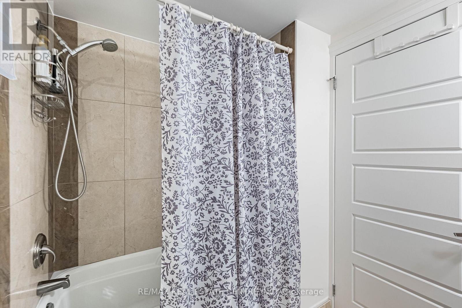 6340 Longspur Road, Mississauga, Ontario  L5N 6G8 - Photo 36 - W12940462