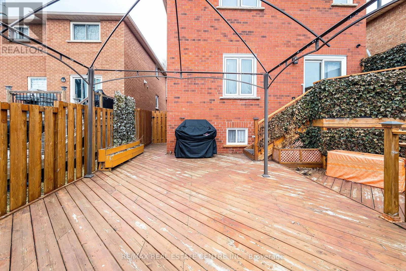 6340 Longspur Road, Mississauga, Ontario  L5N 6G8 - Photo 43 - W12940462