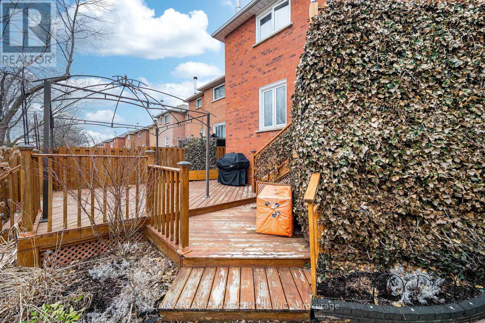 6340 Longspur Road, Mississauga, Ontario  L5N 6G8 - Photo 45 - W12940462