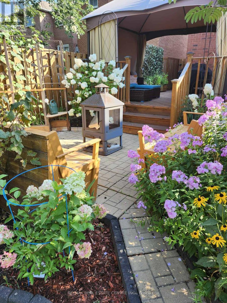 6340 Longspur Road, Mississauga, Ontario  L5N 6G8 - Photo 47 - W12940462