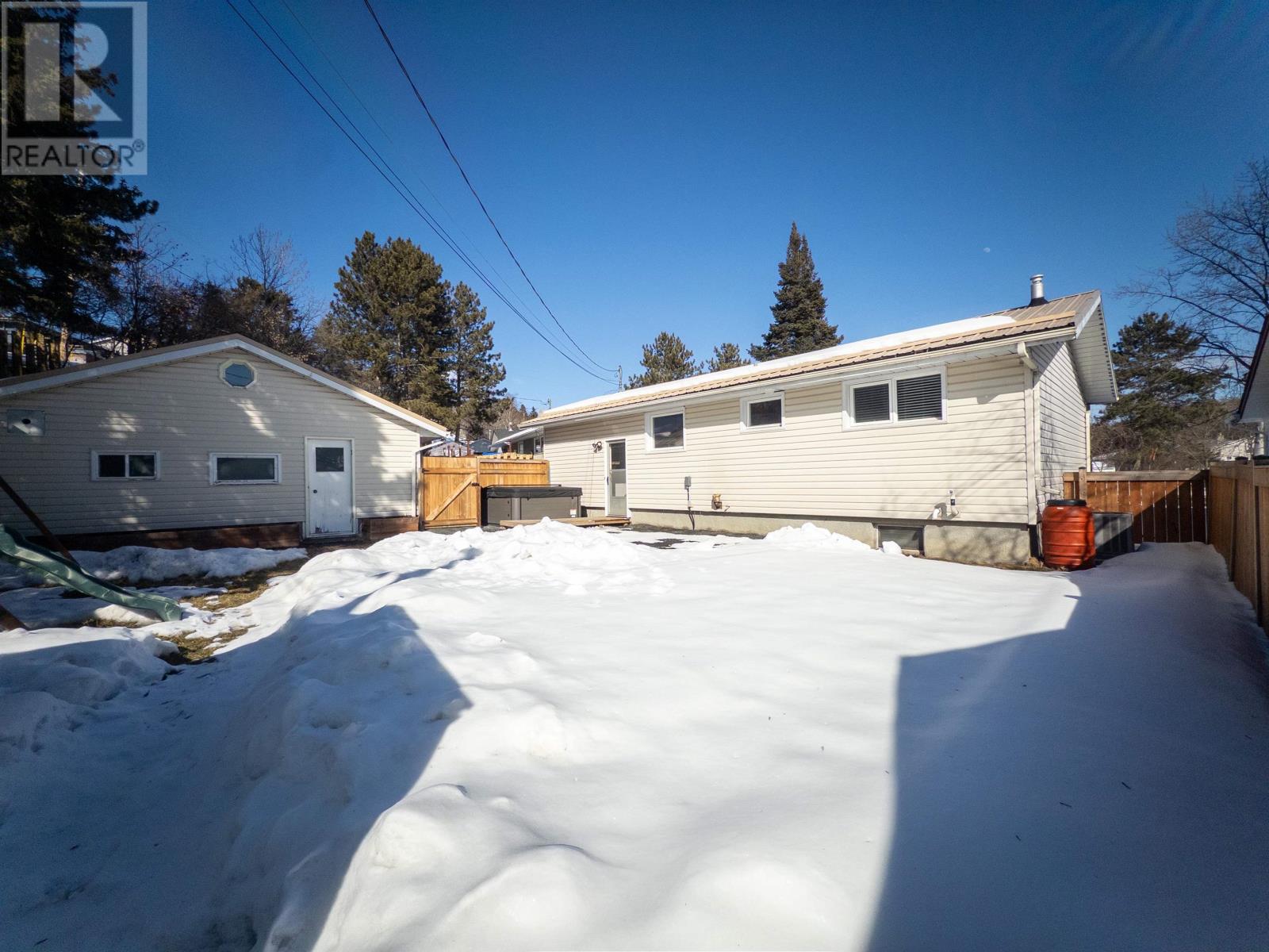 1102 Minto Avenue, Kenora, Ontario  P9N 3J9 - Photo 35 - TB2600574