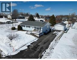 190 Neil, bathurst, New Brunswick