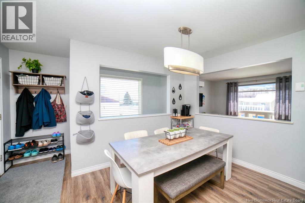 190 Neil, Bathurst, New Brunswick  E2A 3E4 - Photo 9 - NB136036