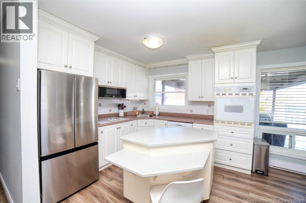 190 Neil, Bathurst, New Brunswick  E2A 3E4 - Photo 8 - NB136036