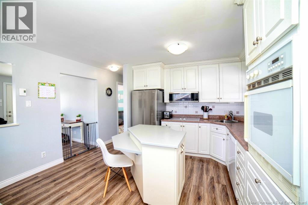 190 Neil, Bathurst, New Brunswick  E2A 3E4 - Photo 6 - NB136036