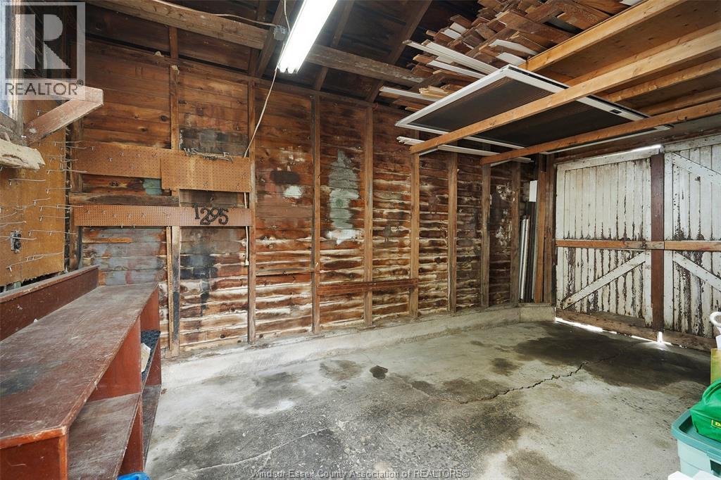 1295 Heritage Road, Kingsville, Ontario N9Y 2E6 - Photo 30 - 26006651