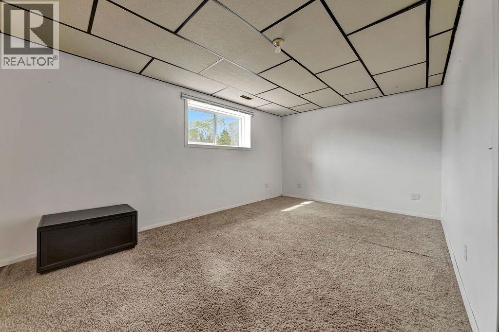 201 3 Avenue E, Neilburg, Saskatchewan  S0M 2C0 - Photo 20 - A2221876