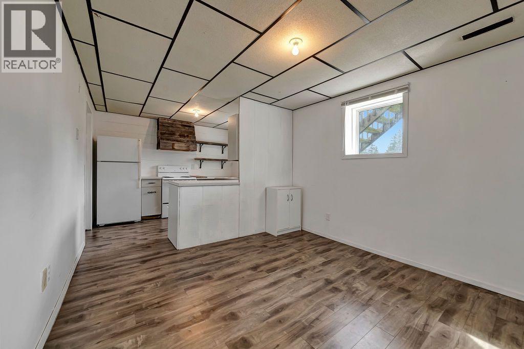 201 3 Avenue E, Neilburg, Saskatchewan  S0M 2C0 - Photo 22 - A2221876