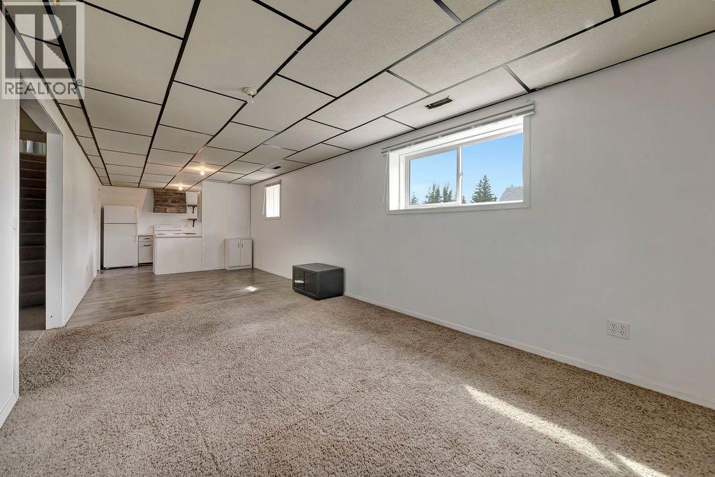 201 3 Avenue E, Neilburg, Saskatchewan  S0M 2C0 - Photo 21 - A2221876