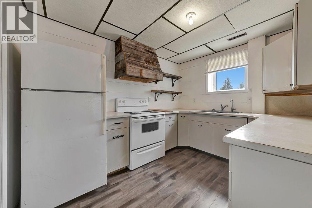 201 3 Avenue E, Neilburg, Saskatchewan  S0M 2C0 - Photo 23 - A2221876