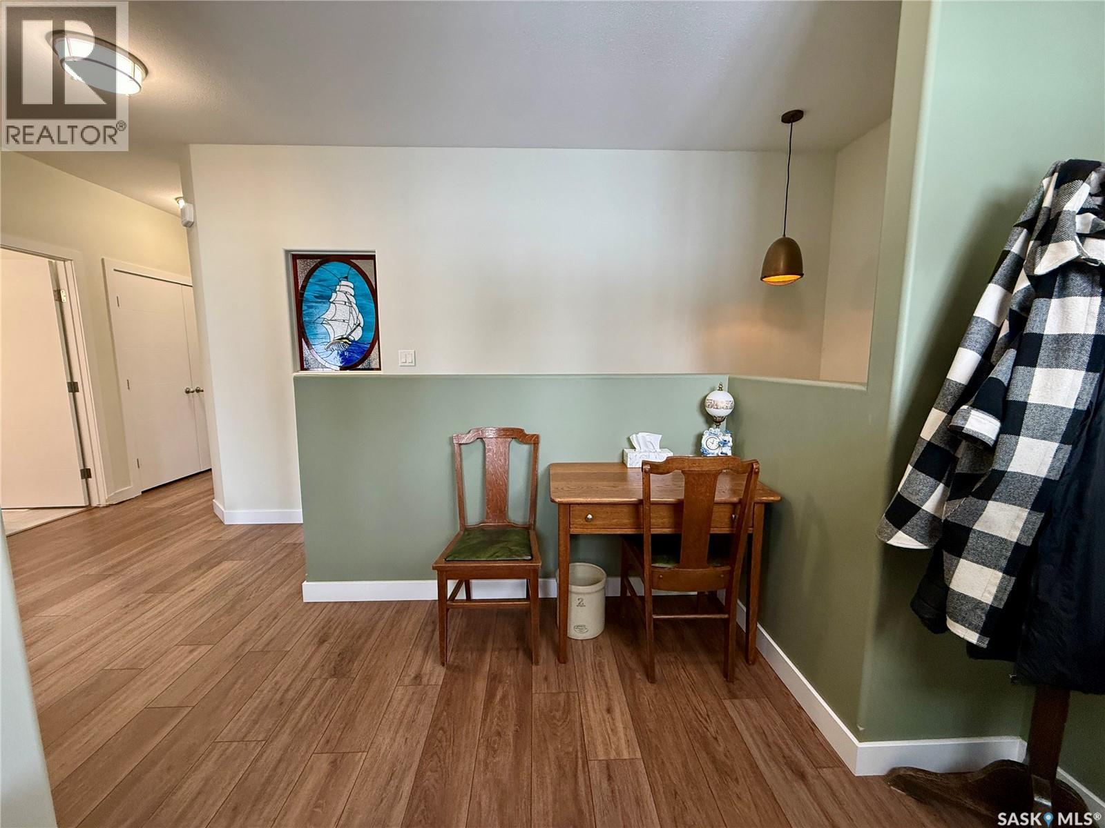 742 99th Street, North Battleford, Saskatchewan  S9A 0N9 - Photo 2 - SK031630