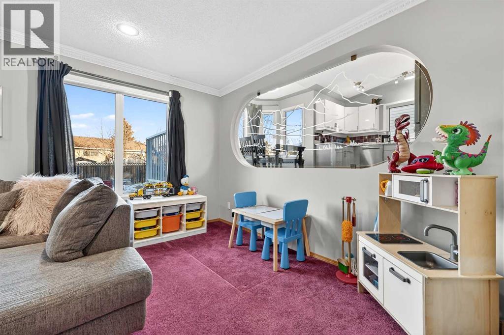 1336 Meadowbrook Drive SE, Airdrie, Alberta  T4A 2B3 - Photo 33 - A2279536