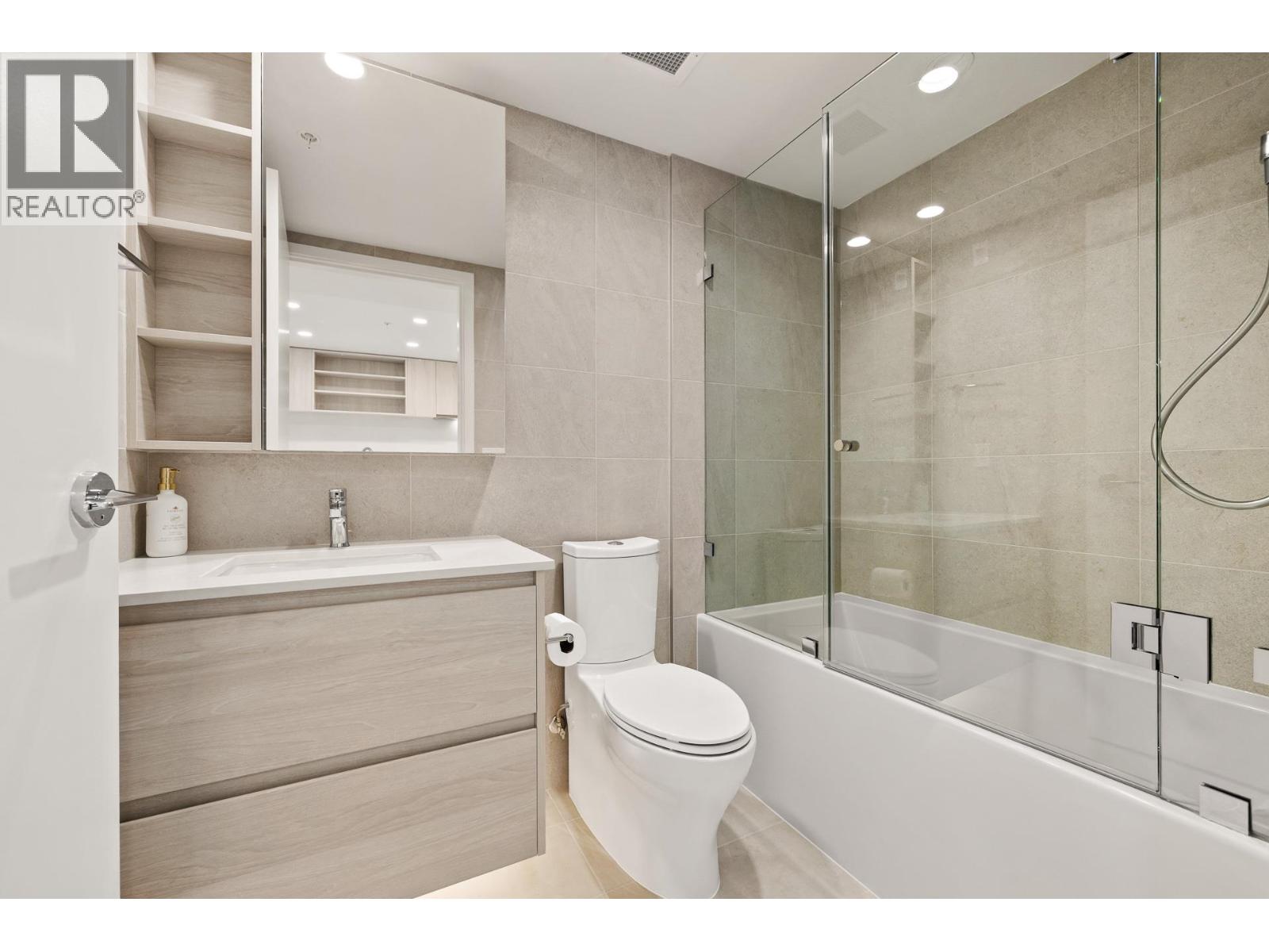 220 1981 Macdonald Street, Vancouver, British Columbia  V6K 0H9 - Photo 20 - R3098910