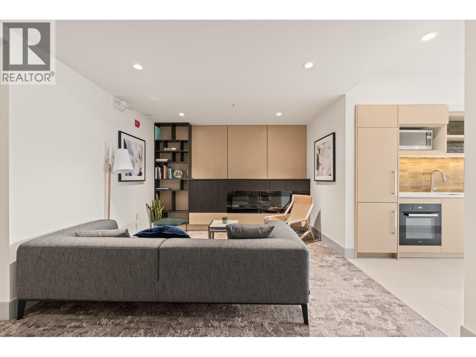 220 1981 Macdonald Street, Vancouver, British Columbia  V6K 0H9 - Photo 24 - R3098910