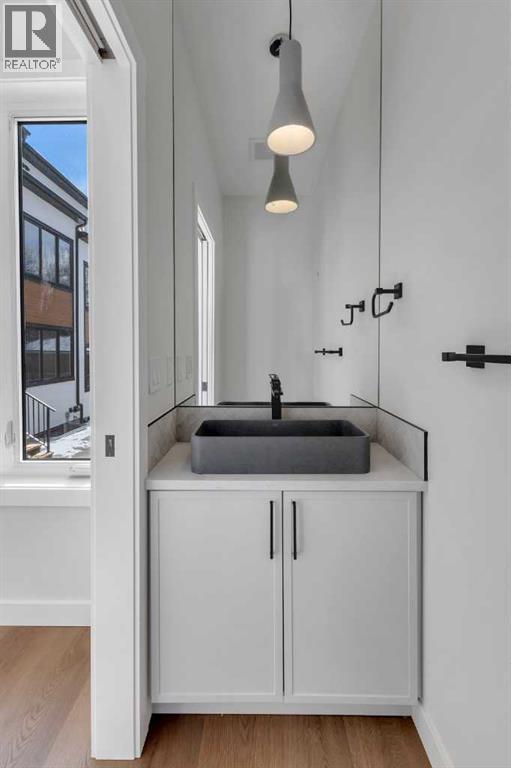 4307 30 Avenue SW, Calgary, Alberta  T3E 0T5 - Photo 17 - A2293044