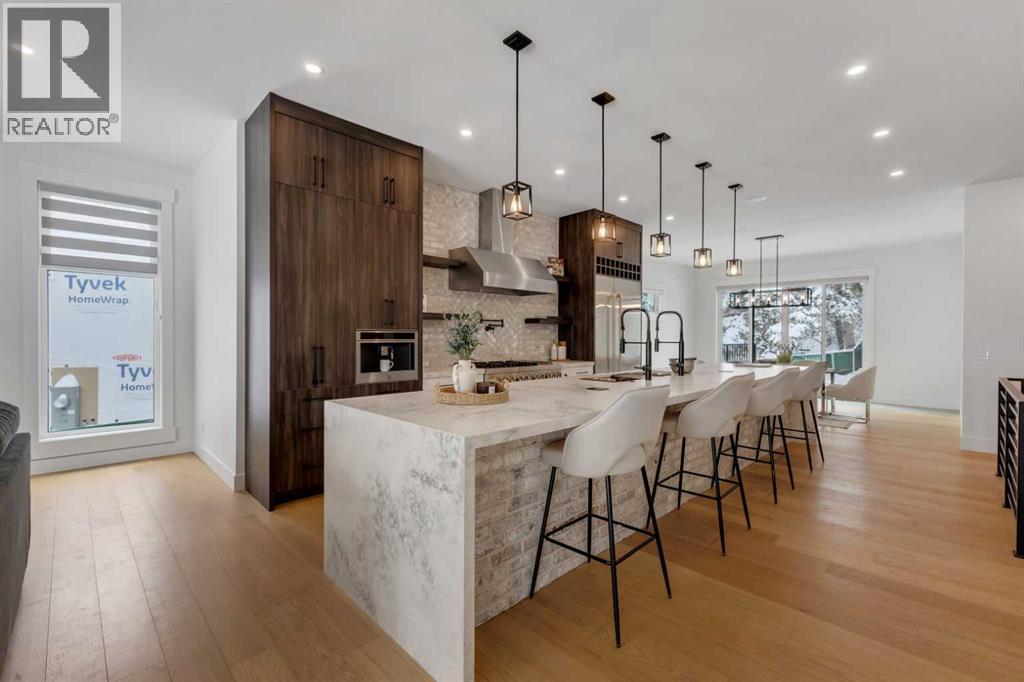 30 Roselawn Crescent Nw, Calgary, Alberta  T2K 1K6 - Photo 8 - A2296751